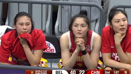 中国女篮：张子宇20+11打爆内线，双塔低迷，对手核心7记三分