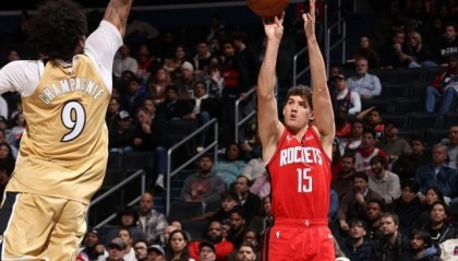 世界杯直播软件官网-火箭探花谢泼德轰19+7+10+6+2：创历史最年轻纪录